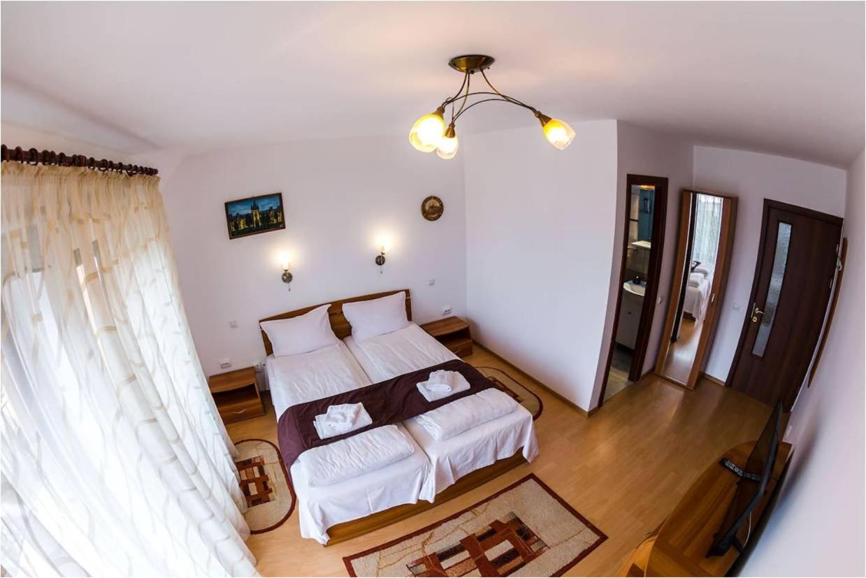 Апартаменти Casa Ienciu Сібіу Екстер'єр фото